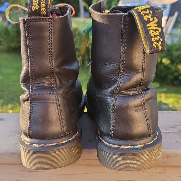 Dr. Martens Black Leather Boots – Size 41 (Rainbow Stitch & Laces) - Picture 7 of 11